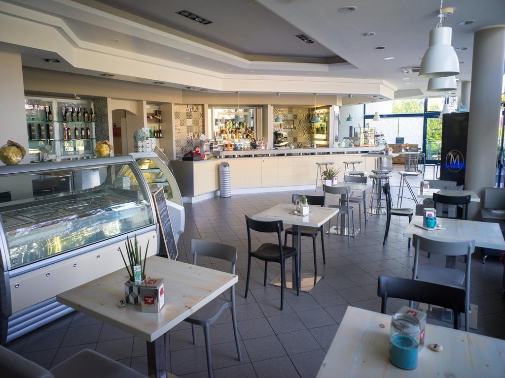 Hotel Select 4*